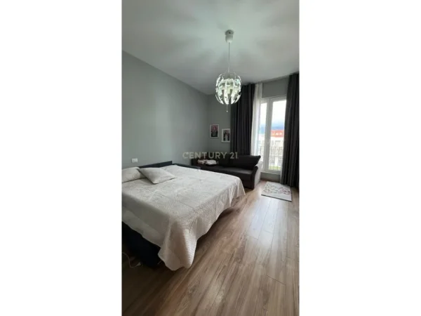 Tirane, shitet apartament 2+1 Kati 4, 110 m² 260.000 € 