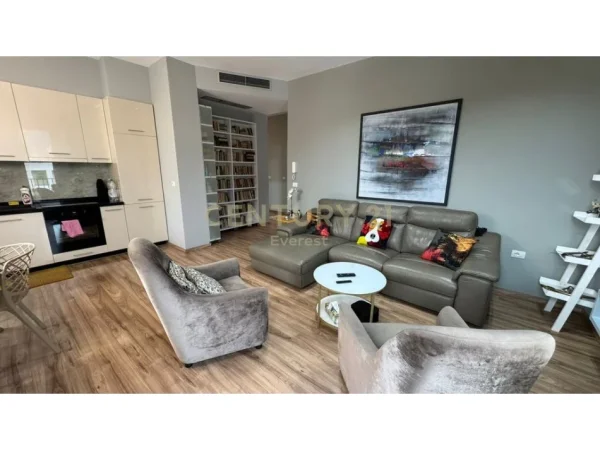 Tirane, shitet apartament 2+1 Kati 4, 110 m² 260.000 € 
