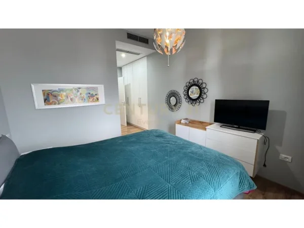 Tirane, shitet apartament 2+1 Kati 4, 110 m² 260.000 € 