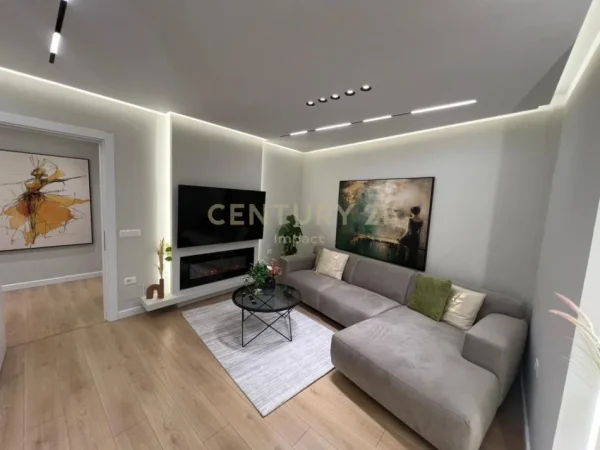 Tirane, shitet apartament 2+1 Kati 8, 116 m² 