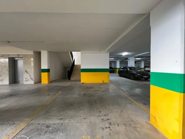 Tirane, shitet garazh | post parkimi Kati -1, 33 m² (Grand Park Residence)