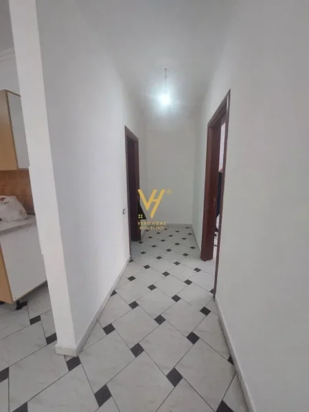 Tirane, shitet apartament 2+1+Ballkon Kati 3, 121 m² 150.000 € (ASTIR)