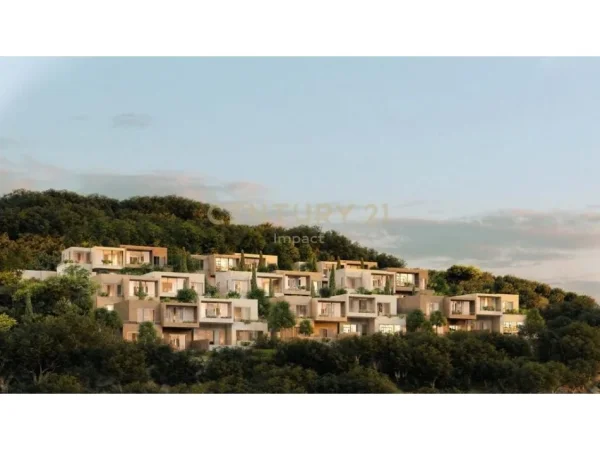 Tirane, shitet Vile 5+1 Kati 2, 315 m² (Jale)