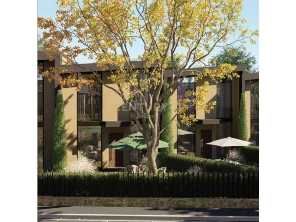 Tirane, shitet Vile 3+1 Kati 3, 378 m² 585.000 € 