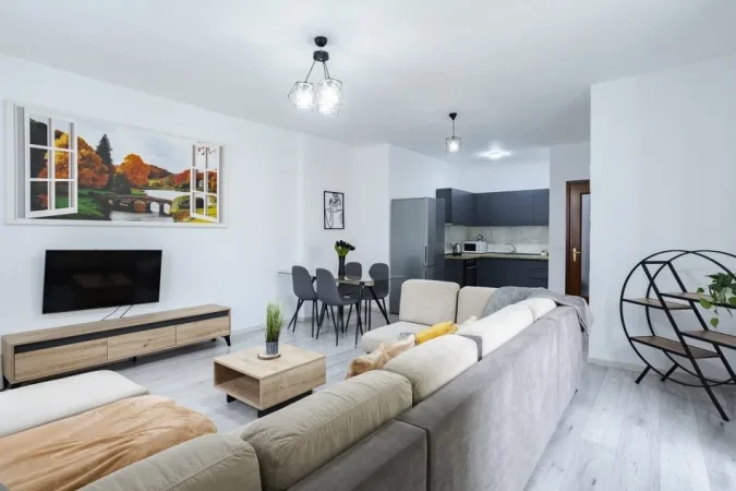 Tirane, jepet me qera apartament 3+1+2 Kati 4, 150 m² 1.100 € (Ish Ekspozita ,Myslym Shyri)