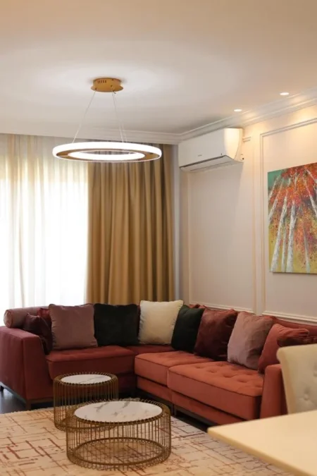 Tirane, jepet me qera apartament 2+1+Ballkon Kati 3, 111 m² 1.300 € (Rruga Dritan Hoxha)