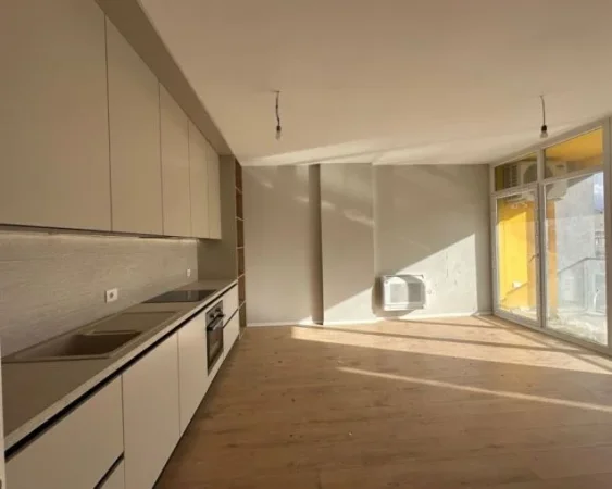 Tirane, jepet me qera ambjent biznesi Kati 3, 106 m² 500 € (rruga jordan misja , bulevardi i ri)