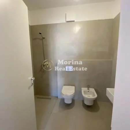 Tirane, jepet me qera apartament 2+1 Kati 4, 100 m² 500 € (Rruga 5 Maji)