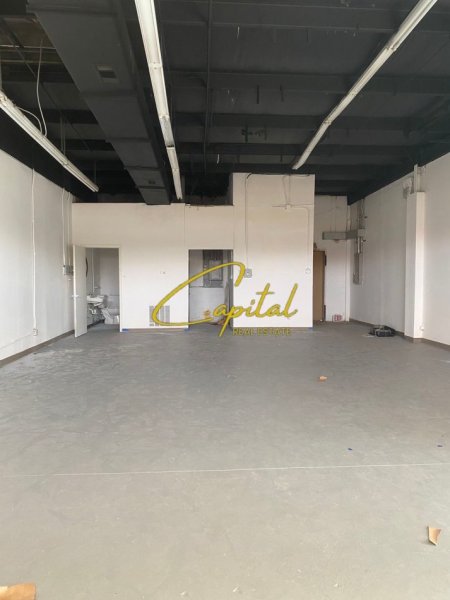 Tirane, jepet me qera dyqan Kati 0, 100 m² 400 € (KASHAR)