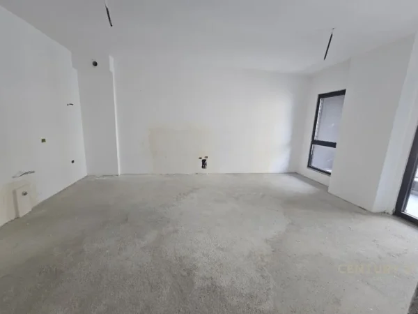 Tirane, shitet apartament 1+1 Kati 4, 75 m² 157.000 € (Rruga Jordan Misja)