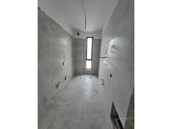 Tirane, shitet apartament 1+1 Kati 4, 75 m² 157.000 € (Rruga Jordan Misja)