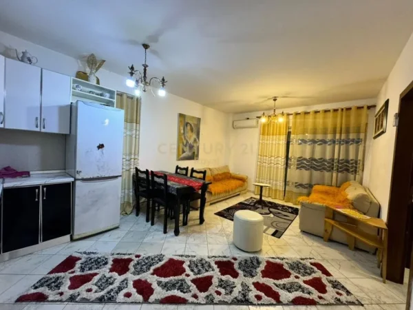 Tirane, jap me qera apartament 2+1 Kati 1, 78 m² 450 € (Kopshti Zologjik)