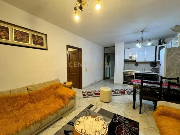 Tirane, jap me qera apartament 2+1 Kati 1, 78 m² 450 € (Kopshti Zologjik)