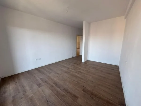 Tirane, shitet apartament 2+1 Kati 2, 111 m² 192.000 € 