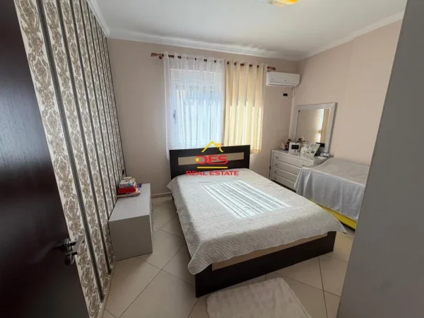 Vlore, shitet apartament 3+1+Ballkon Kati 7, 133 m² 190.000 € (Rruga Gjergj Arianiti)