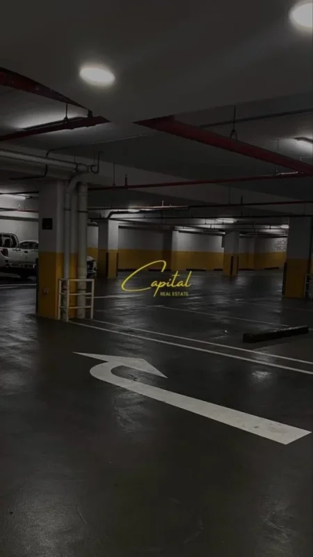 Tirane, jepet me qera magazine Kati -1, 100 m² 600 € (BULEVARDI I RI)