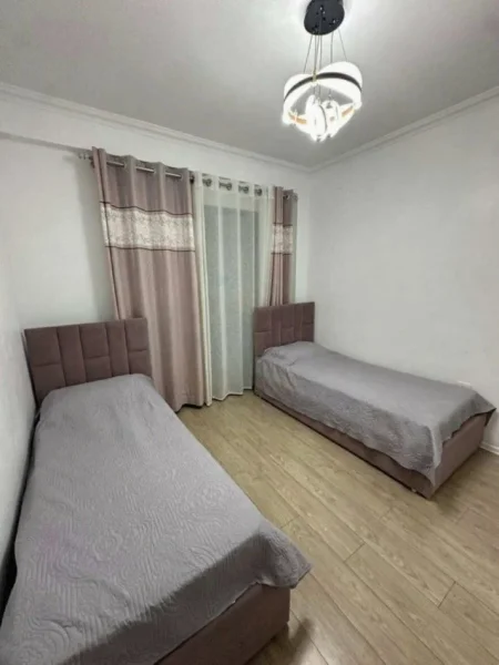 Tirane, shitet apartament 3+1+Ballkon Kati 8, 112 m² 230.000 € (Unaza e re, Rezidenca Oasis)