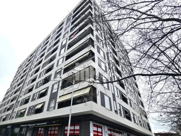 Tirane, shitet apartament 2+1 Kati 8, 99 m² 210.000 € (NË RRUGËN “5 MAJI”)