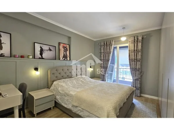 Tirane, shitet apartament 2+1 Kati 8, 99 m² 210.000 € (NË RRUGËN “5 MAJI”)