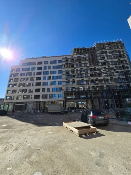 Tirane, shitet apartament 2+1 Kati 3, 108 m² 263.620 € (BULEVARDI I RI)