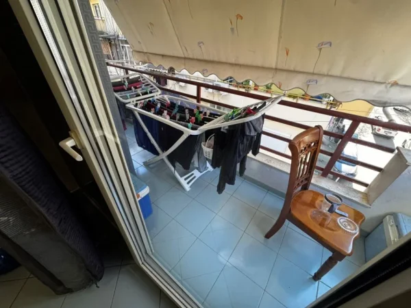Tirane, shitet apartament 1+1+Ballkon Kati 2, 73 m² 142.000 € (Rruga Rrapo Hekali)
