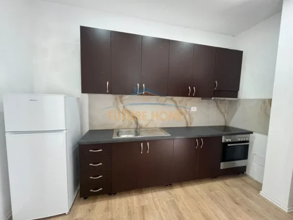Tirane, jepet me qera apartament 1+1 Kati 1, 60 m² 350 € (don bosko)