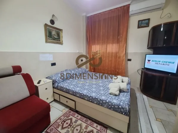 Tirane, jepet me qera apartament 1+1 Kati 2, 47 m² 420 € (5 maji)