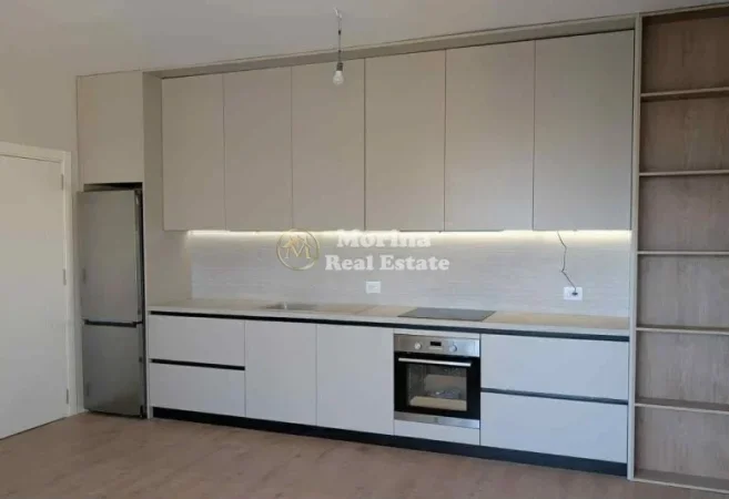 Tirane, jepet me qera apartament 2+1 Kati 3, 106 m² 500 € (Bulevardi i Ri)
