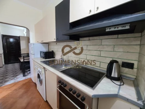 Tirane, jepet me qera apartament 1+1 Kati 1, 55 m² 420 € (5 maji)