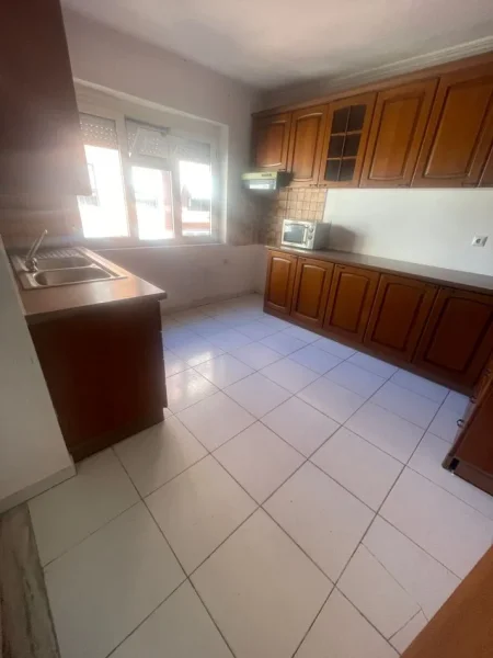 🏡 JEPET ME QIRA APARTAMENT 2+1 – MYSLYM SHYRI 500 €