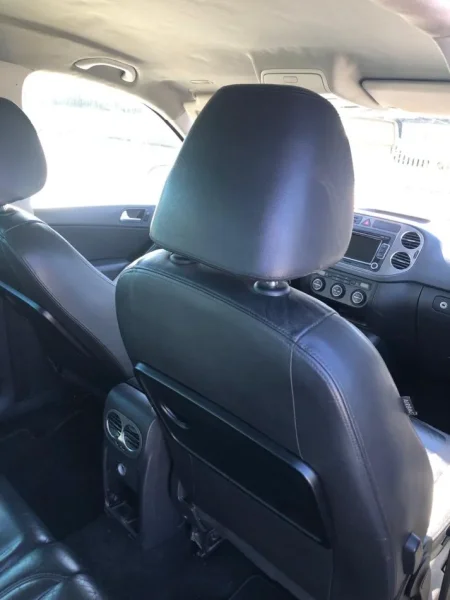 Peqin, shes makine Volkswagen Tiguan Nafte, gri metalizato automatik Kondicioner 7.000 €