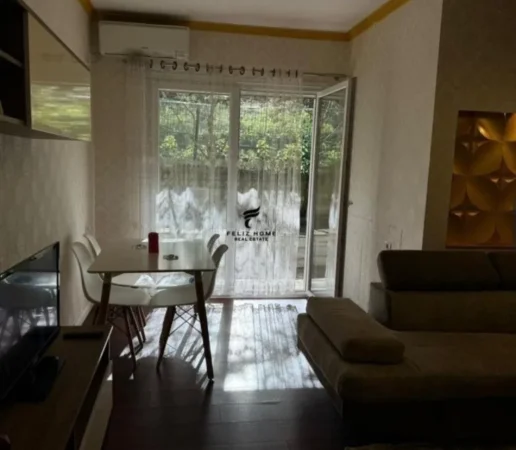 Tirane, jepet me qera apartament 2+1 Kati 1, 130 m² 75.000 LEKE (LIQENI I THATE)