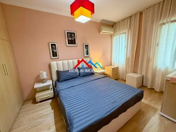 Tirane, jepet me qera apartament 1+1+Ballkon Kati 2, 60 m² 622 € (RRUGA PETI,LIQENI I THATE)