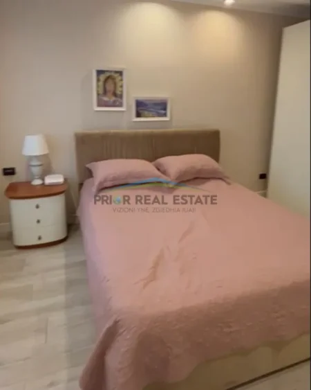 Tirane, Shiten 2 Apartamente ,  Kati 7, 112 m² 350.000 € (Qender)