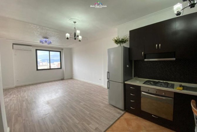 Tirane, jepet me qera zyre Kati 11, 143 m² 1.560 € (Bulevardi Gjergj Fishta)