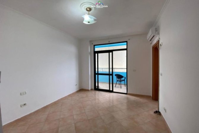 Tirane, jepet me qera zyre Kati 11, 143 m² 1.560 € (Bulevardi Gjergj Fishta)
