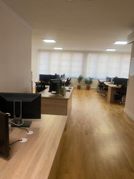 Tirane, shes apartament 3+1+BLK Kati 3, 150 m² 225.000 Euro (Jordan Misja)