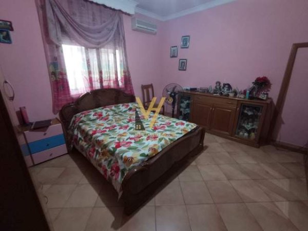 Tirane, shes Vile 2 Katshe Kati 0, 380 m² 260.000 Euro (LAPRAKE)