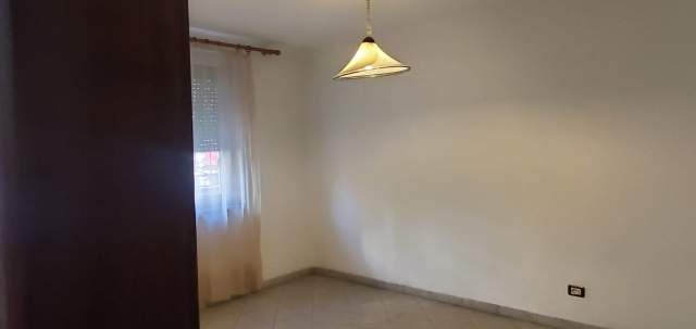 Tirane, ofert ambjent biznesi Kati 2, 70 m² 600 Euro (Sulejman Delvina)