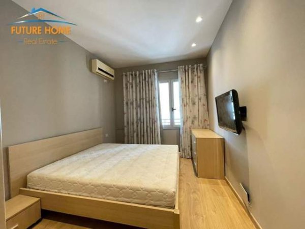 Tirane, jap me qera apartament 2+1+BLK Kati 10, 90 m² 550 Euro (Komuna e Parisit)