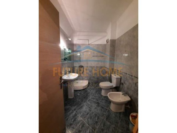 Tirane, jap me qera apartament 2+1+BLK Kati 3, 90 m² 400 Euro