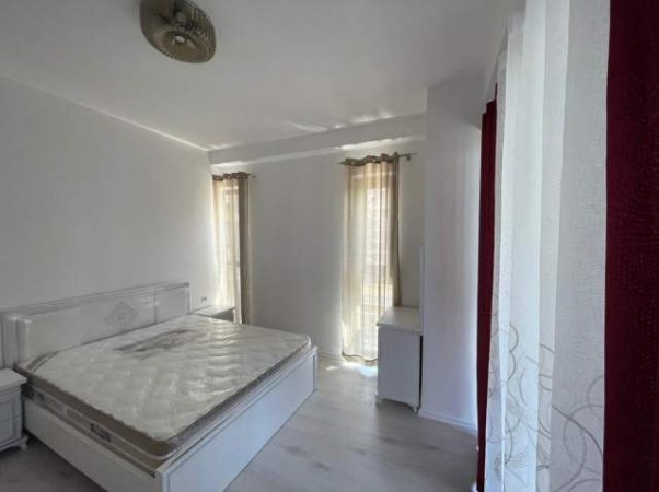 Tirane, jap me qera apartament 2+1+BLK Kati 3, 90 m² 750 Euro (rruga e Kosovareve)