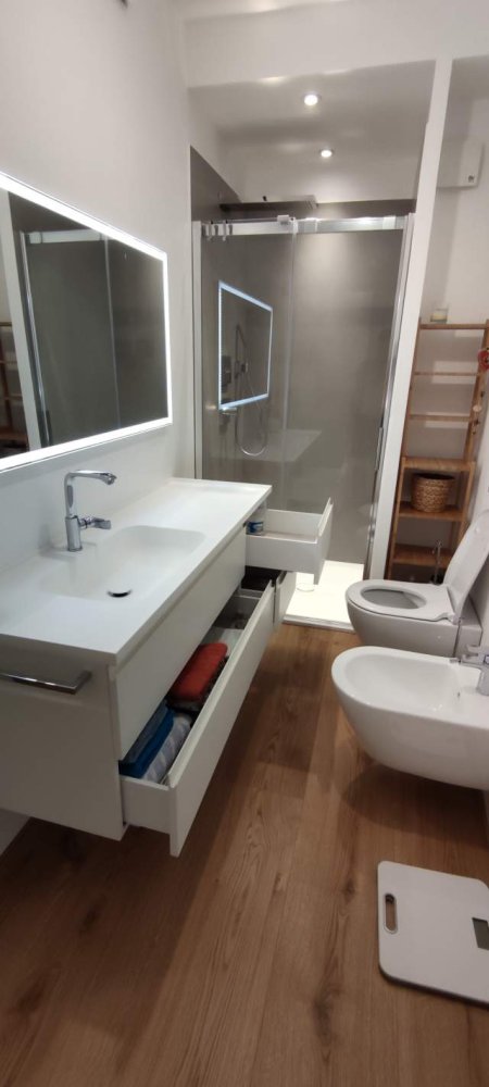 Tirane, jap me qera apartament 2+1+A+BLK Kati 1, 102 m² 700 Euro (Ibrahim Dervishi)