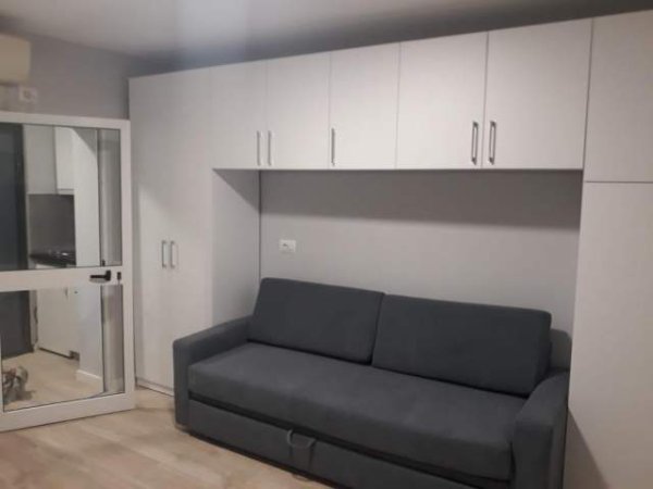 Tirane, jepet me qera garsonier 1+1 Kati 1, 45 m² 320 Euro (Stadiumi Dinamo)