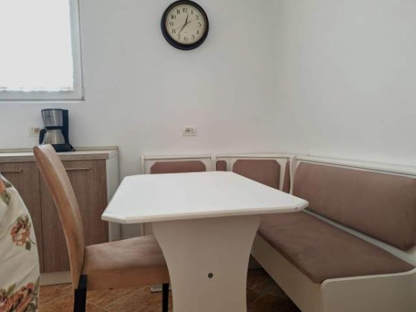 Tirane, jepet me qera apartament 2+1+BLK Kati 7, 80 m² 550 Euro (prane Abi Bank)