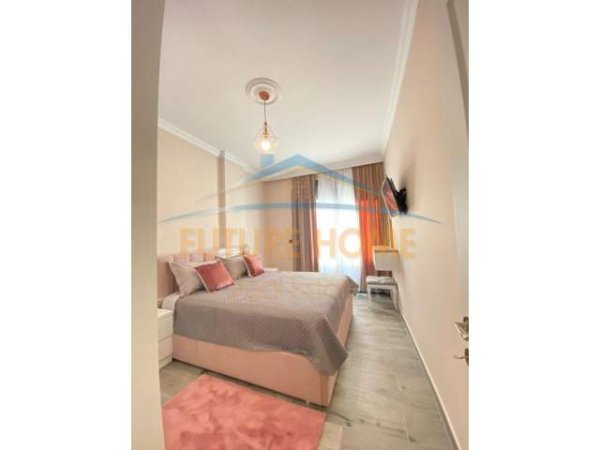 Tirane, jap me qera apartament 1+1+BLK Kati 1, 70 m² 550 Euro (Secret Garden.)