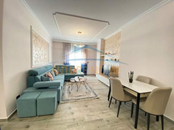 Tirane, jap me qera apartament 1+1+BLK Kati 1, 70 m² 550 Euro (Secret Garden.)