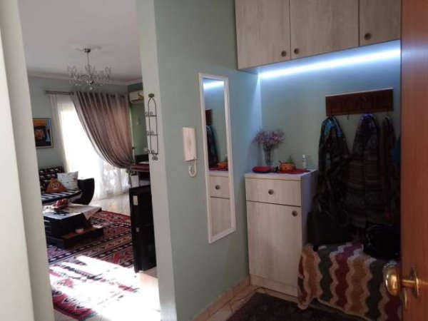 Tirane, shes apartament 2+1+BLK Kati 5, 103 m² 113.300 Euro (Pran pallatit me Shigjeta)