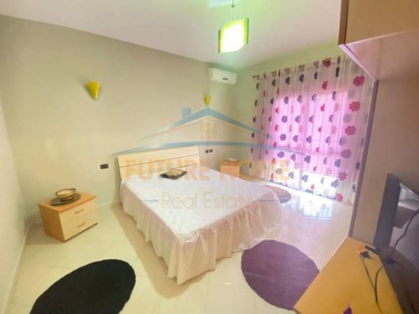 Tirane, jap me qera Vile 3+1+A+BLK Kati 3, 146 m² 800 Euro (vilat gjermane)