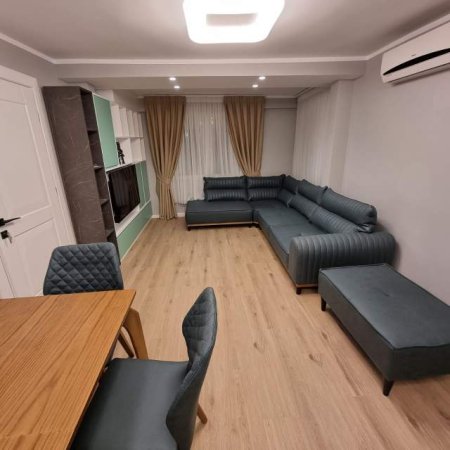 Tirane, jepet me qera apartament 2+1+BLK Kati 1, 110 m² 450 Euro (Rruga Siri Kodra)